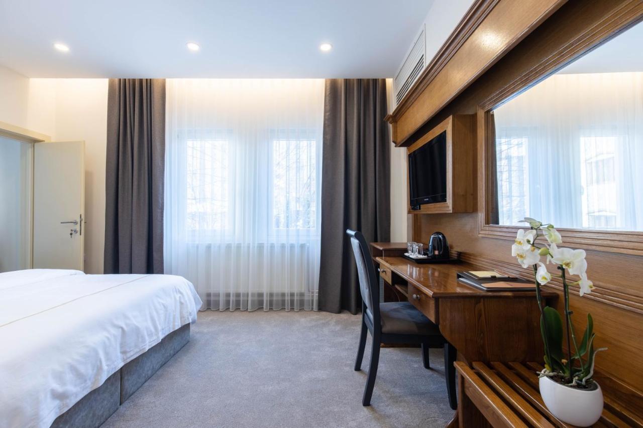 Hotel Afa Prishtinë Luaran gambar