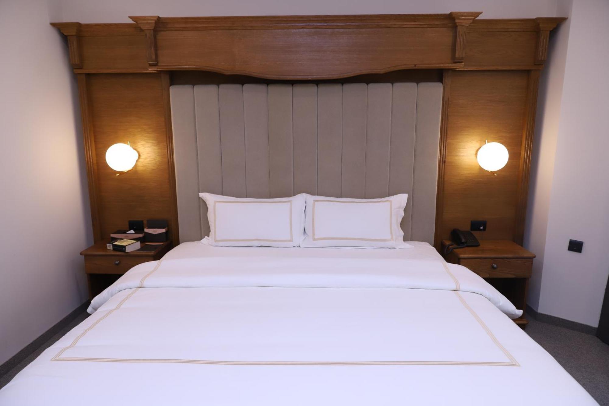 Hotel Afa Prishtinë Luaran gambar
