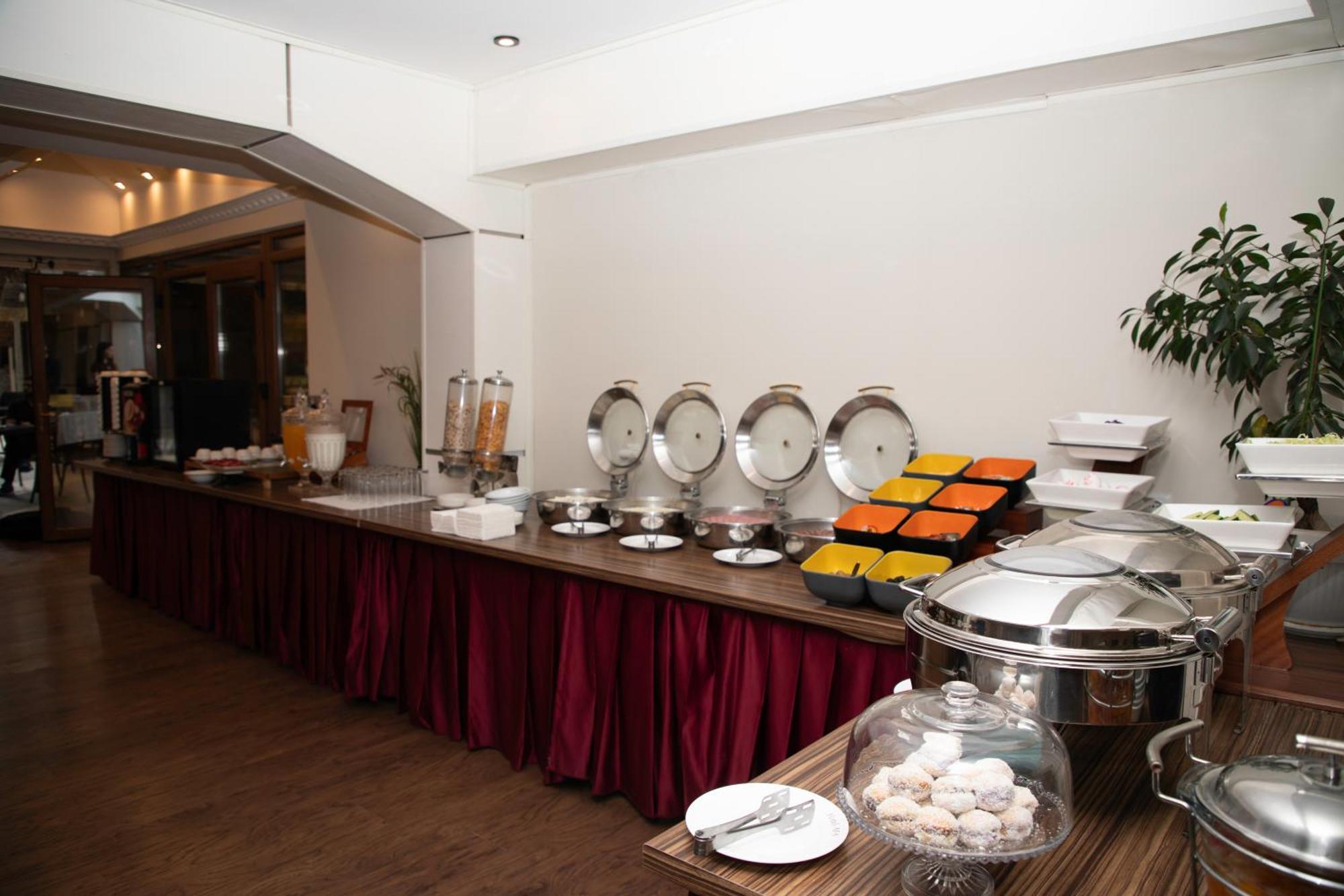 Hotel Afa Prishtinë Luaran gambar